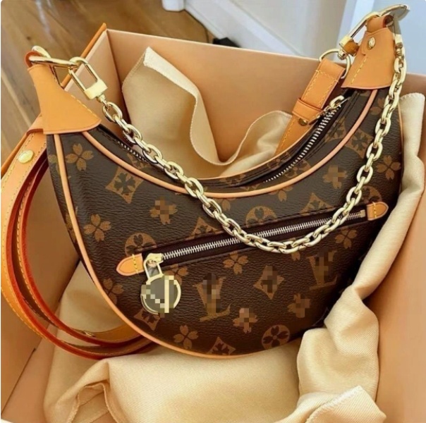 Croissant bags shoulder hobo designer Purse M21752 Cosmetic half-moon baguette underarm Handbag crossbody Metal Chain luxury Women Tote Wallets Mess
