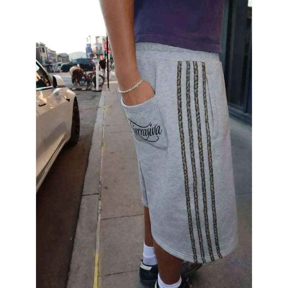 2026 Amerikaanse geweven gestreepte shorts met luipaardprint voor heren in de zomer, dunne, losse, casual en sportieve vijfkwartbroek, trendy