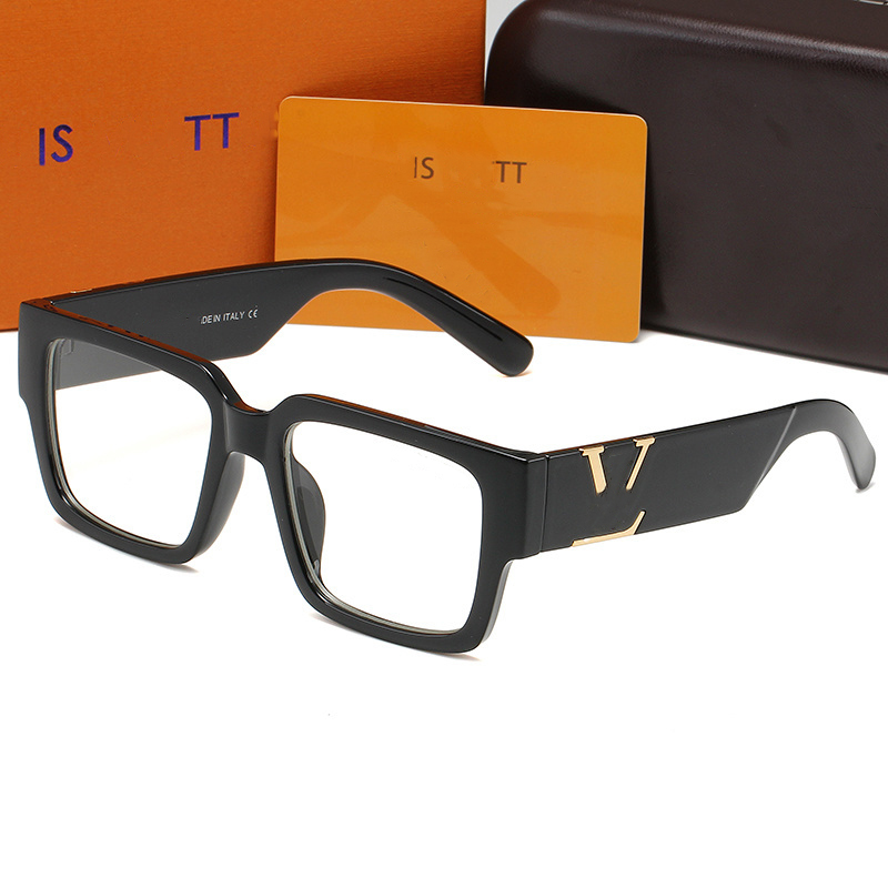 Famous designer square sunglasses top quality frame Men Women fashionable sunglasses new frame design driving sports outdoor sunglasses