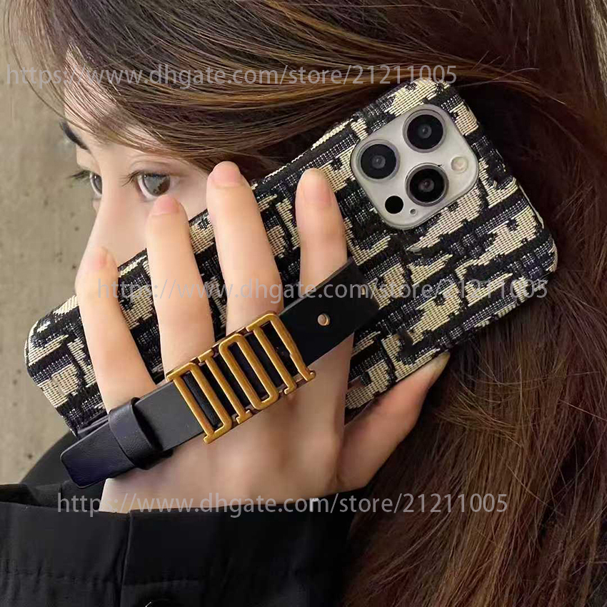 Designer Phone Case For Iphone 17 16 15 14 13 Pro Max Plus 16Promax Leather Wrist Strap Phone Case Fabric Classic Print 17Promax Cover 15Promax M