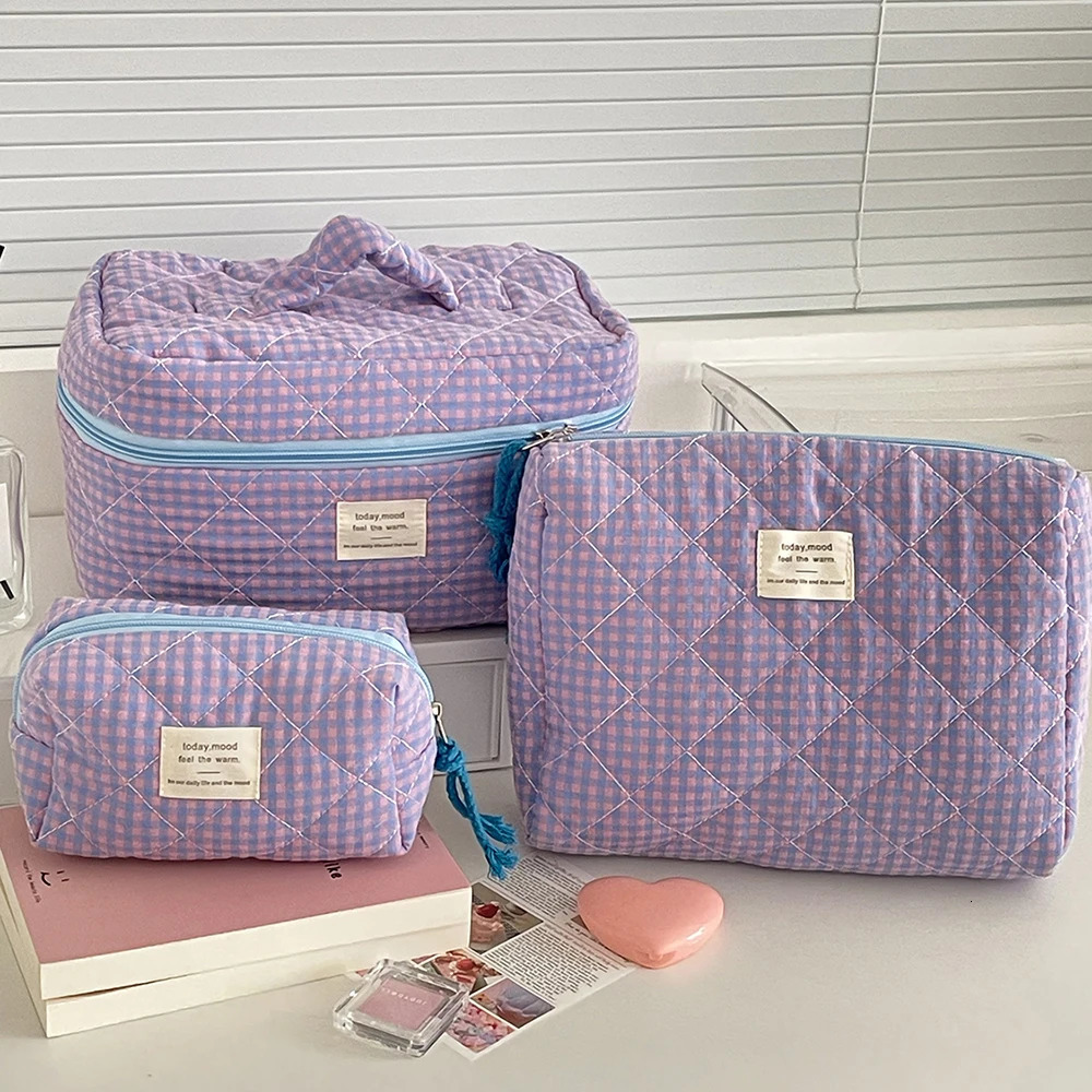 Wholesale 3 Bags Set Fashion Women Classic Cosmetic Bag Large Capacity Toiletry Makeup Organizer Pouch Ladies Zipper Quilted 260403BJ