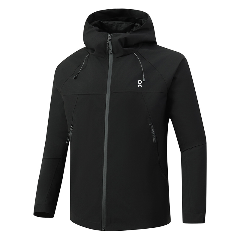Outdoor assault jacket for both men and women, breathable, windproof, waterproof, and stain resistant mountaineering suit