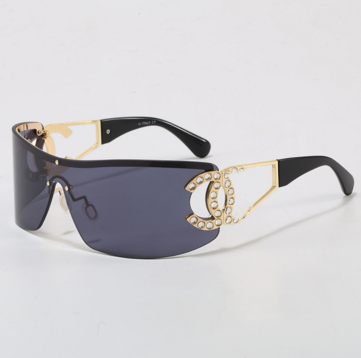 New women's sunglasses with retro small frames and cat-eye fashion, providing sun protection and UV protection Trendy and versatile With Box M0