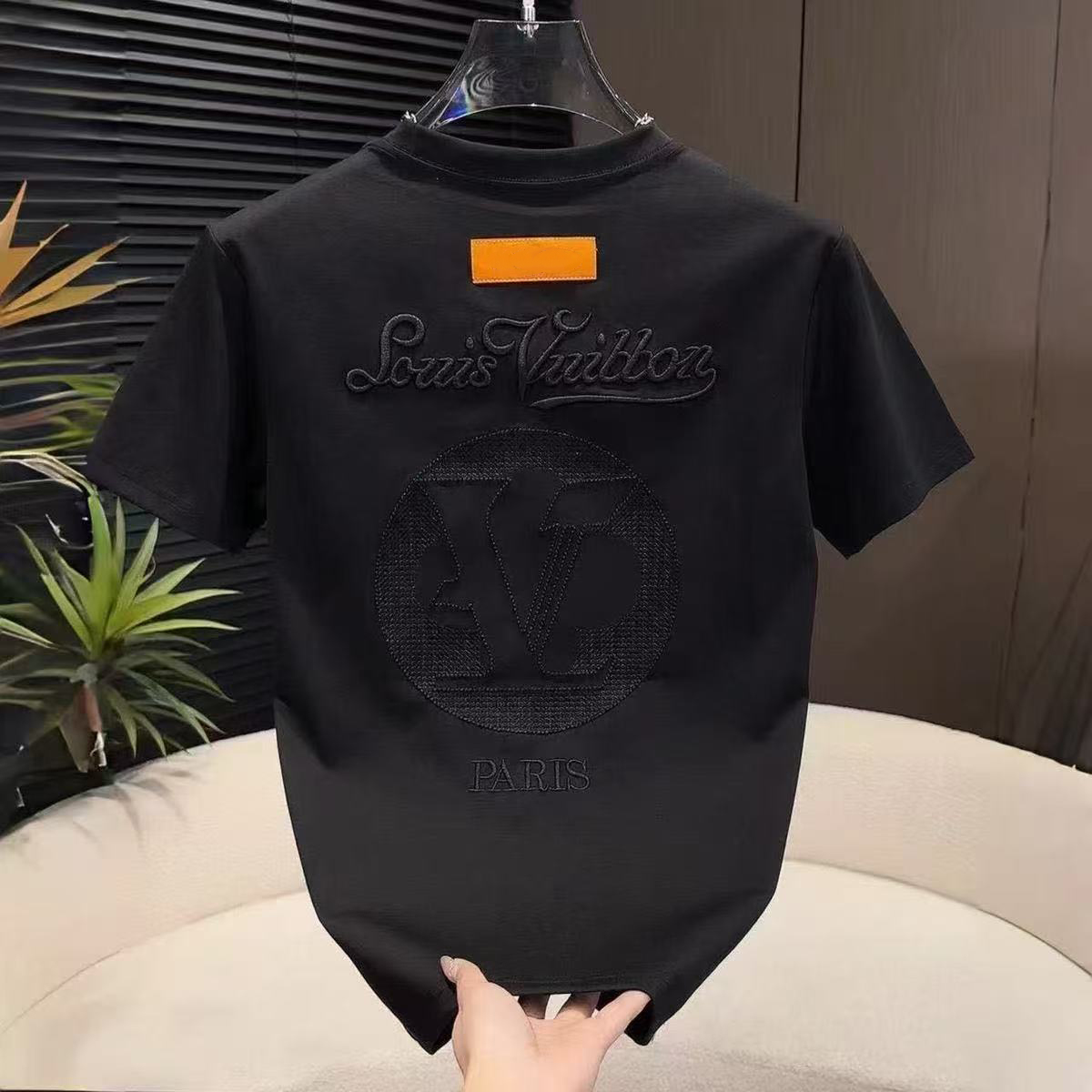 Fashion designer's High end trendy brand 2026 new spring heavy embroidery men's versatile casual short stylish luxury round neck half slee