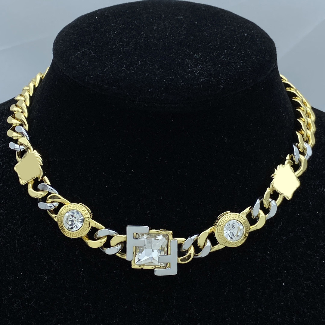 Luxurious diamond collar necklace for women elegant 18K gold dopamine pink stone square shape designer jewelry