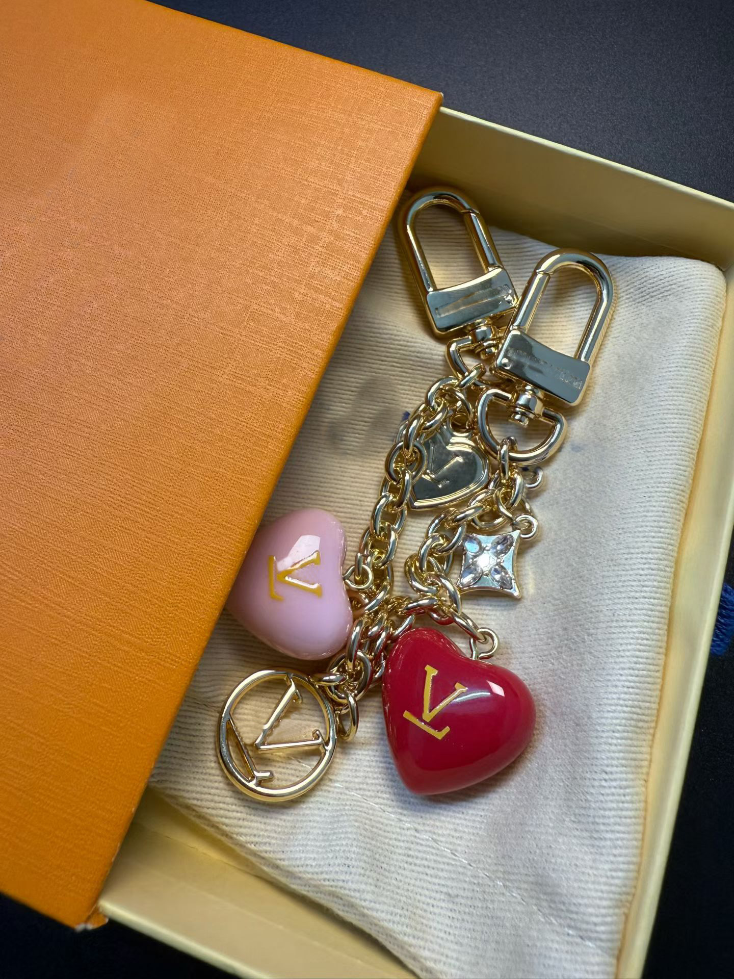 Designer Agate Heart Shaped Keychain Phone Case pendant Luggage Bag Pendant keychain Women Christmas Gifts
