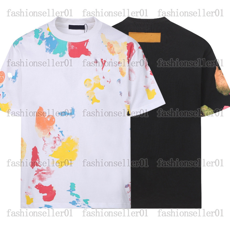 Designer Mens Plus Size T Shirt Europe Paris Summer Tshirt Simple Badge Luxury Casual Loose Flowers Digital Printing Pattern Black White Tops Tees