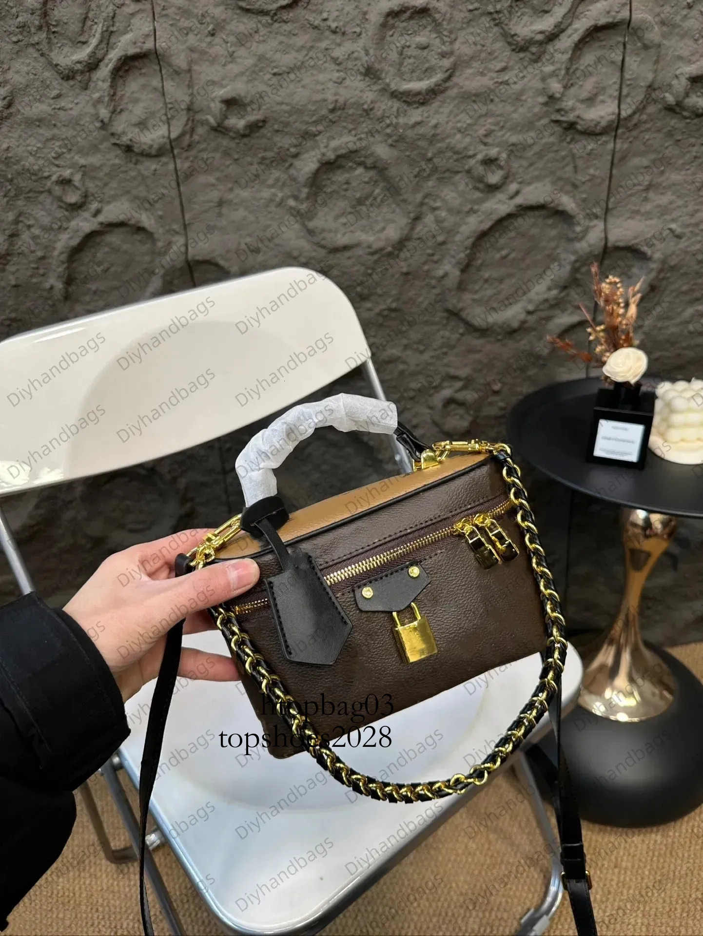 Classics Designer Vanity Luxury Cosmetic bags Women Handbags Toiletry Toiletries Pouch Storage Cosmetic-Nice Makeup Bag Cases Crossbody Bags-image-1109671617