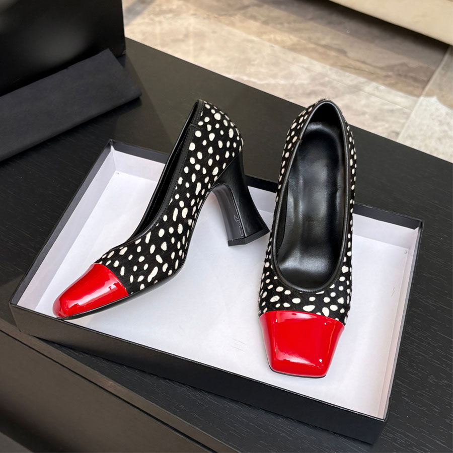 Top quality Classic new Fashion real leather Polka Dot High heels Sandals pumps Chunky Block heel Dress Shoes womens Luxury designer heels Sandals p