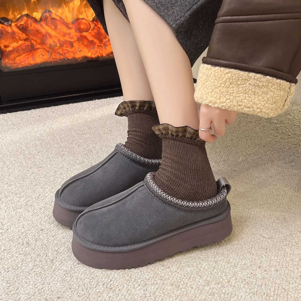 Women Snow Boots Winter Plush Warm Cotton Shoes Woman Comfort Non Slip New Fashion Fluffy Platform Slippers for Women T260922