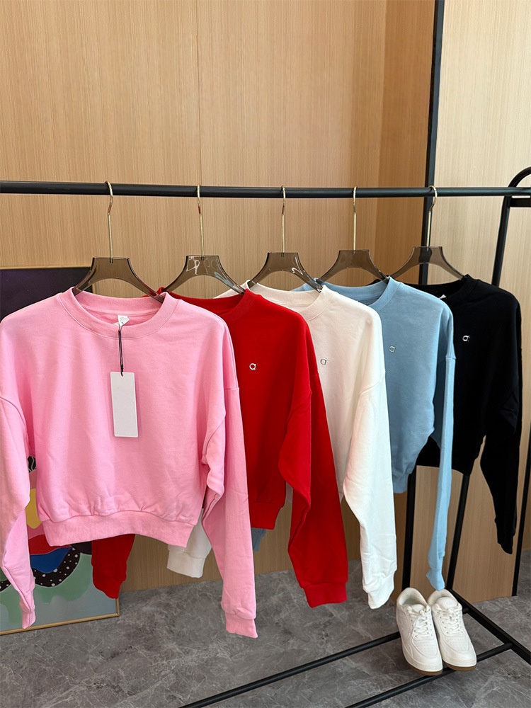 2026 Yoga Gym Sweatshirt Pullover Jacket Set Casual Fashion Designer 3D Silver Logo Sets Women Clothes Jogging women Men Shorts sets