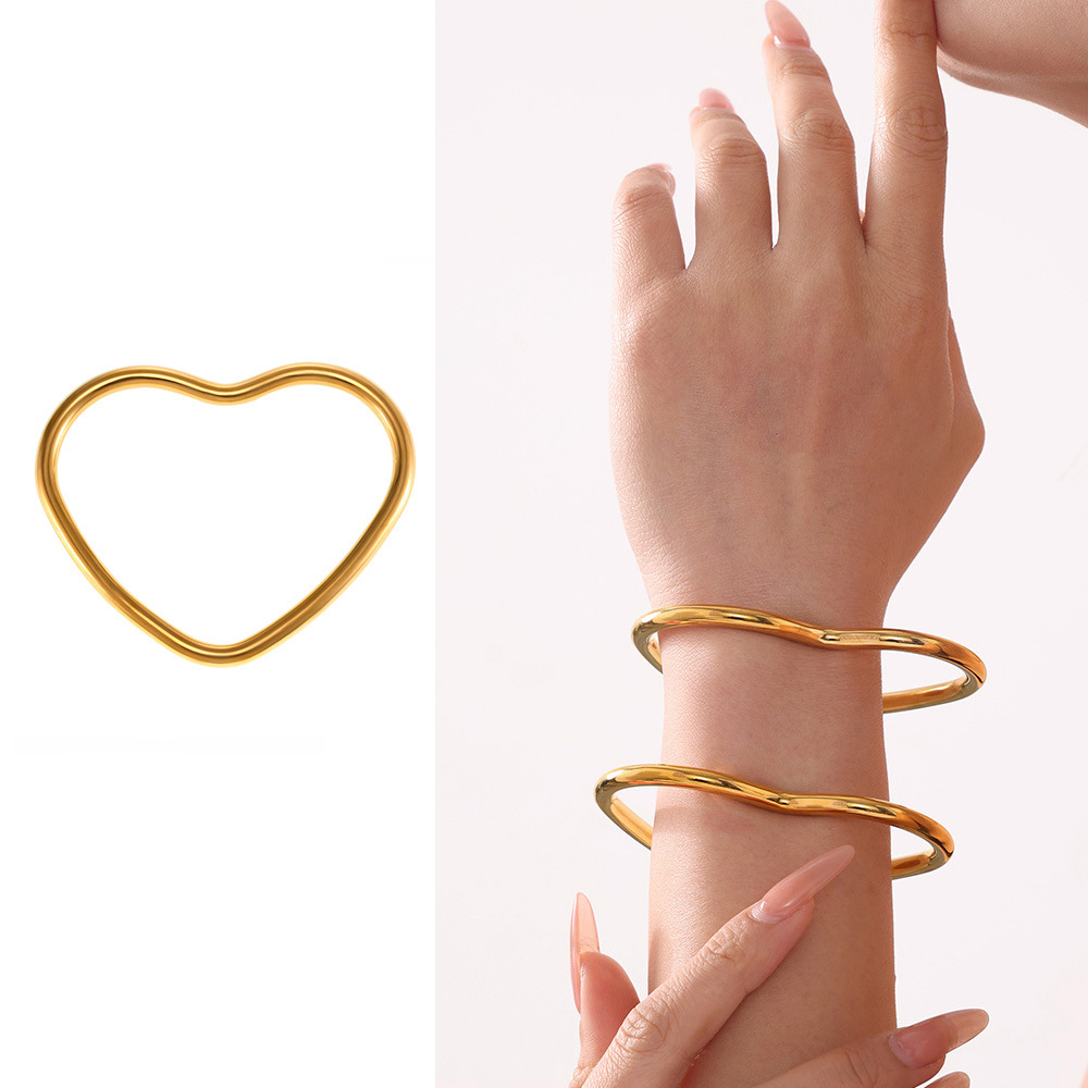 Bracelet de créateur de bijoux pour femme, bracelet de luxe en acier inoxydable robuste en forme de cœur, design de niche, le bracelet ne verra p