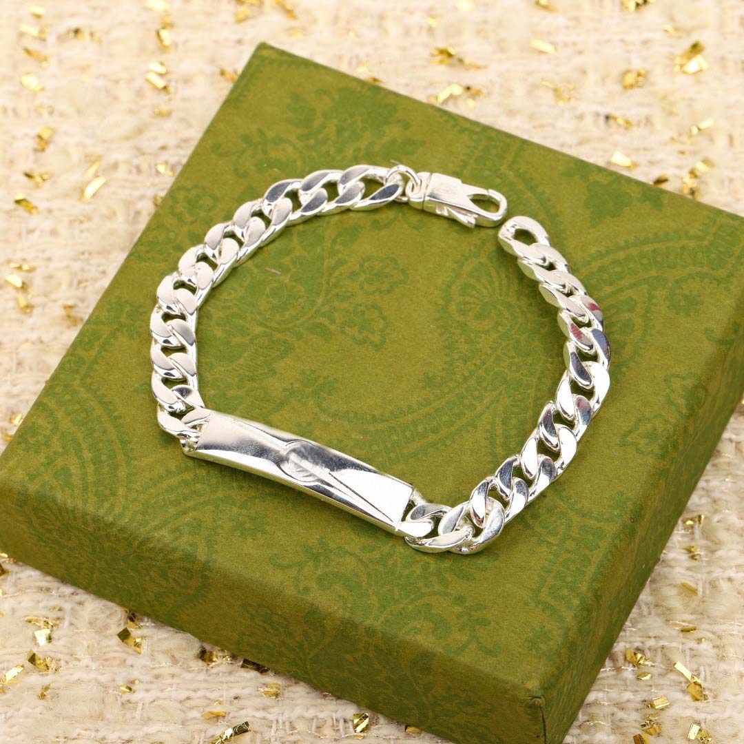 2026 Collier pendentif ras du cou à breloque de qualité de luxe avec un design en forme de ligne, matériau en argent S925 avec mots de bracelet t