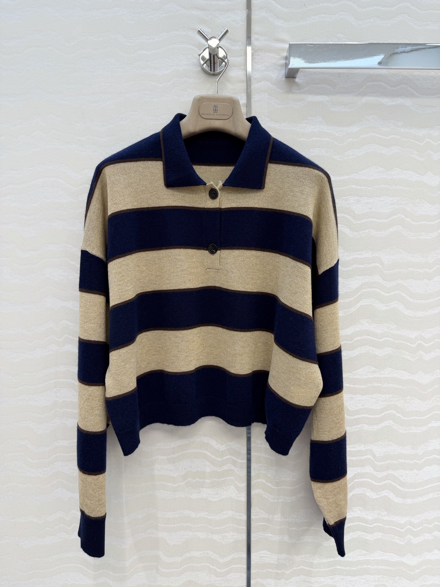 Milan Runway Sweaters 2026 New Spring Summer Lapel Neck Long Sleeve Fashion Designer Sweaters Brand Same Style Tops 0409-10