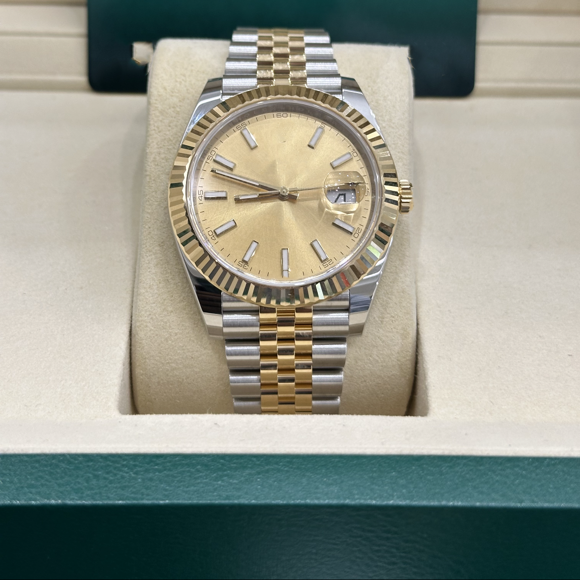 2026 New High Quality Watch Date Just126333 41MM Gold Interdial Automatic Watch Sapphire Dial Holiday Gift Waterproof Watch.