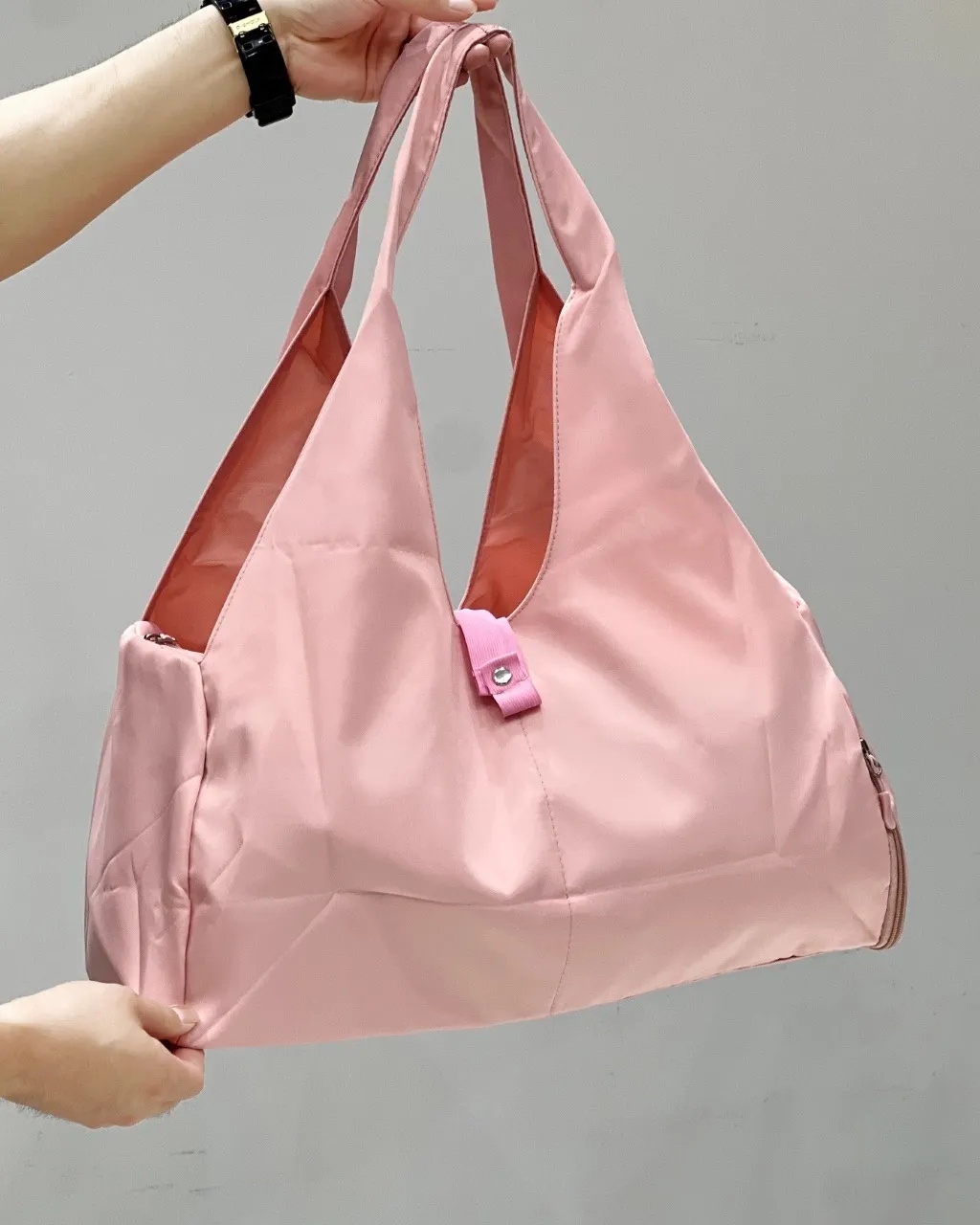 UU-3179 New Fashion Travel Outdoor Yoga Bag Unisex Shoulder Bag Waterproof Nylon Sports Gym Bags-image-944584332