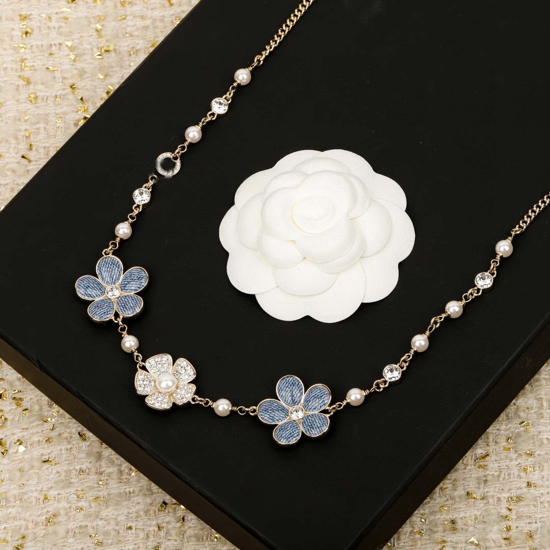 2026 Luxury quality charm long chain pendant waist belt with blue color design and wihte diamond in 18k gold plated have stamp simple PS6477B