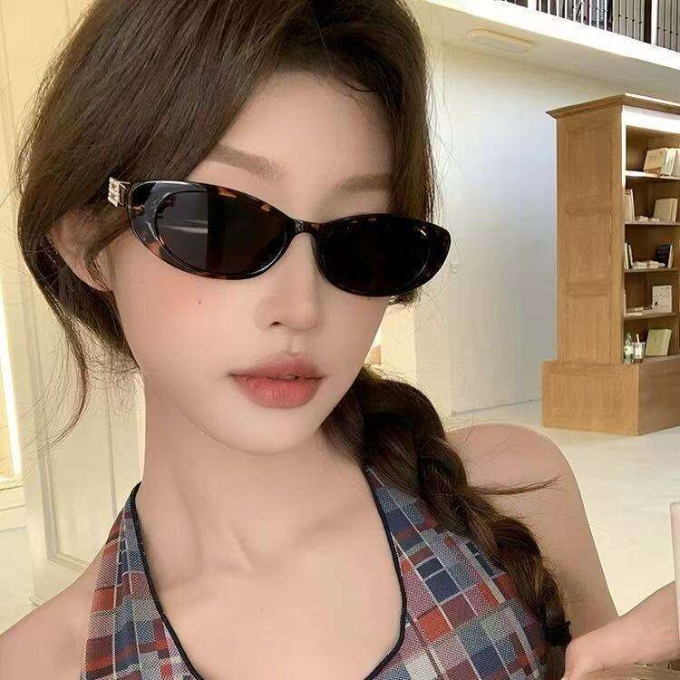 New GM Millennium Hot Girl For Women, American Retro Y2k Style, Unique Small Frame Leopard Print Oval Sunglasses Laotie Laotie