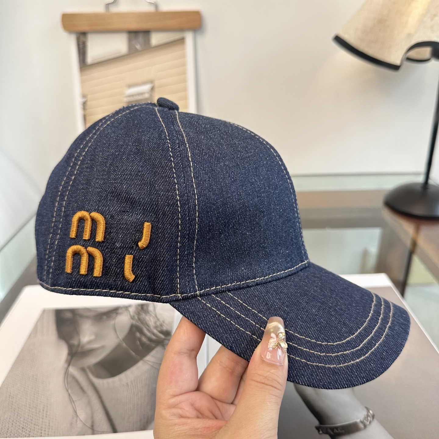 Designer men women stylish classic adjustable lettering high quality mens baseball caps for beach travel golf and womens luxury sun hats