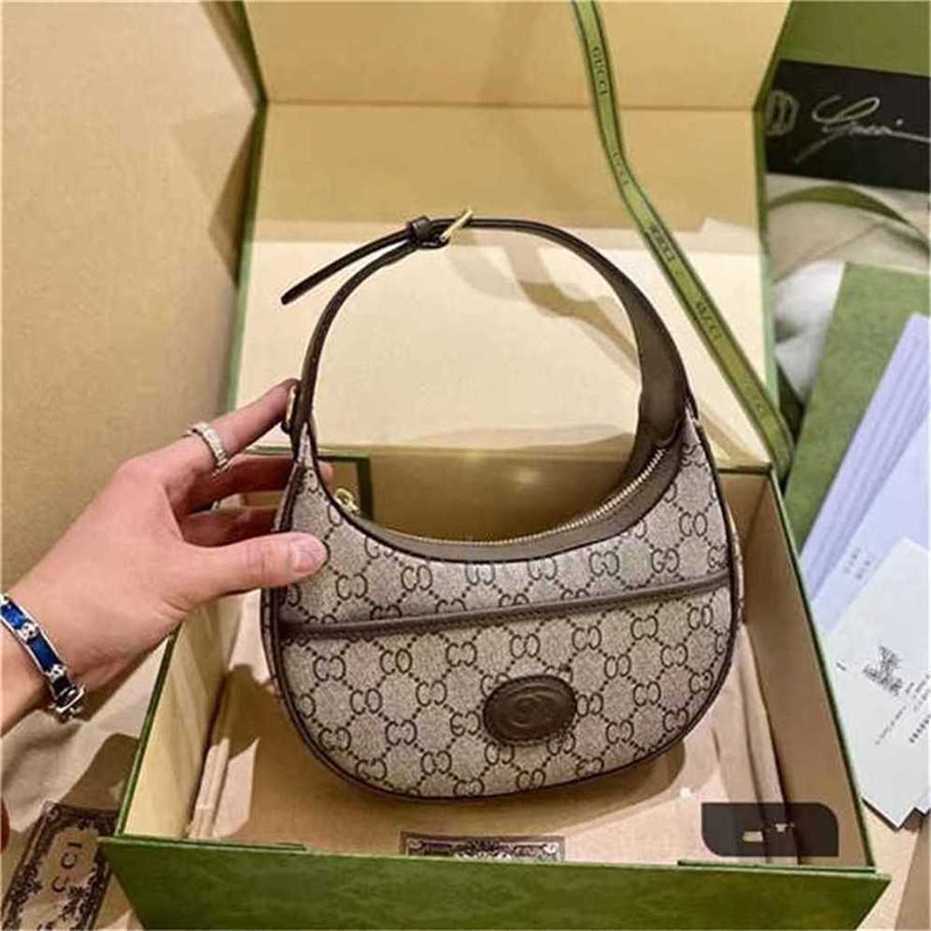 Sacs à main de créateurs Sacs à chiffres Famille Demi-Lune Sac à bandoulière avec chaîne en croissant Pliant au détail et design résistant à l'us