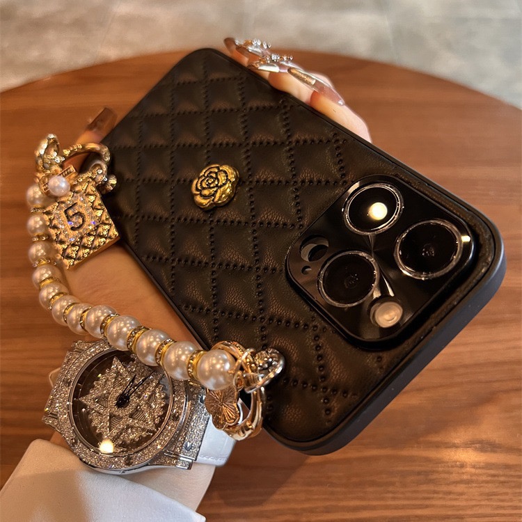New Diamond Pattern Camellia Apple 16 Phone Case New iPhone 17 Pro Max Premium 15 Shockproof 14 Pearl Bracelet-image-1101309727