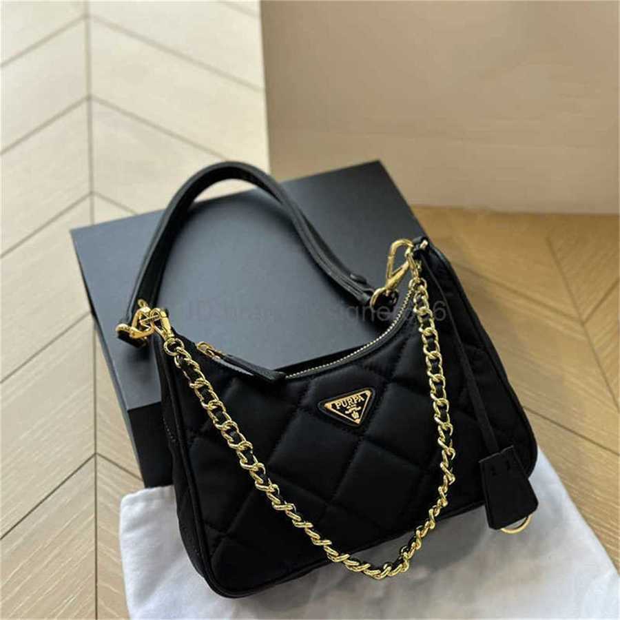 Shoulder Bags Purses Embroidered Fabric Bag Quilted Chain Bag Hobo Underarm Bag Womens Single Shoulder Crossbody Quilted Pattern bagdesigner_BNWN