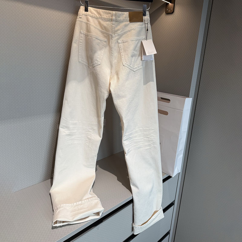 Jean en Denim droit blanc de luxe, pantalon de styliste à boutons, taille haute, pantalon décontracté pour tous les jours, printemps et été