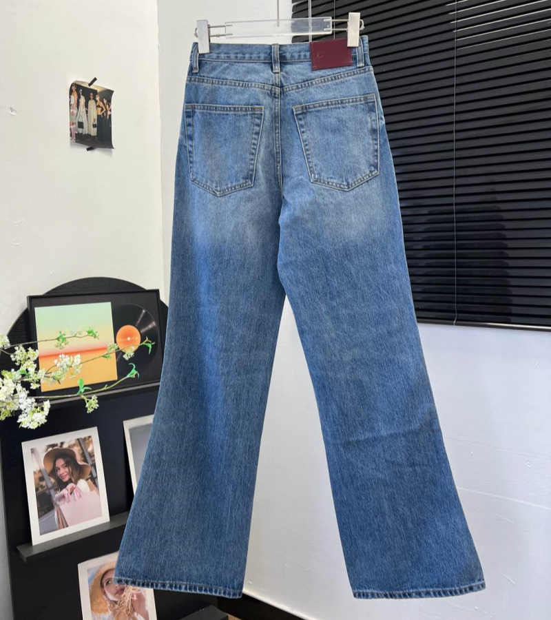 (Commandez par photo en opt, pas par desc) Jeans pour femmes de haute qualité 2025 nouveau pantalon long de créateur de mode en cuir Design droit