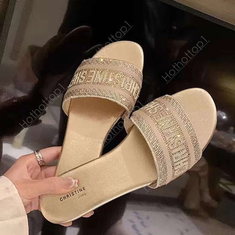 Full Diamond Version Letter Embroidery Hotfix Rhinestone Flat Sandals for Women Outdoor Summer New Beach Slippers