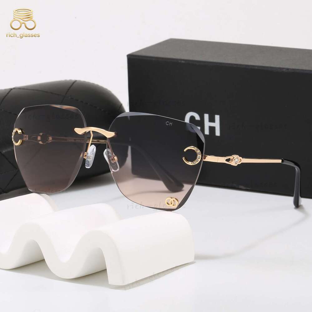 2026 New Designer Sunglasses Women Trend Cat Eye Curved Surface Lens Glasses Shining Men Womens Luxury shades sun glasses for women Y2K spicy girl w