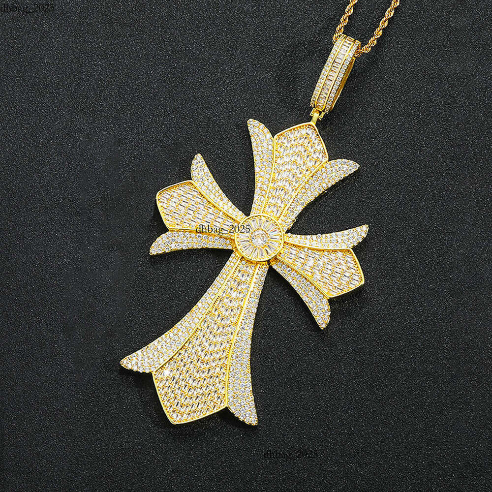 Luxury Jewelry style cross pendant extra-large unique and cool necklace vintage simple jewelry pendant