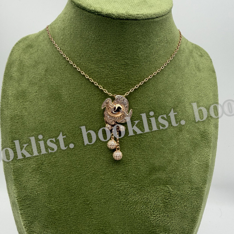 Lettres Designer Bijoux Nouveauté Colliers De Luxe Femmes Hommes Bracelets Mode Boucles D'oreilles Pour Les Femmes 35213