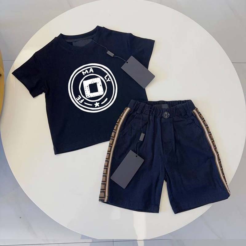 Luxury Designer Bear Kids Sets Graphic Print Short Sleeve T-Shirt Side Stripe Shorts Set Cotton Casual Two Piece Outfit With Stylish Pattern Design
