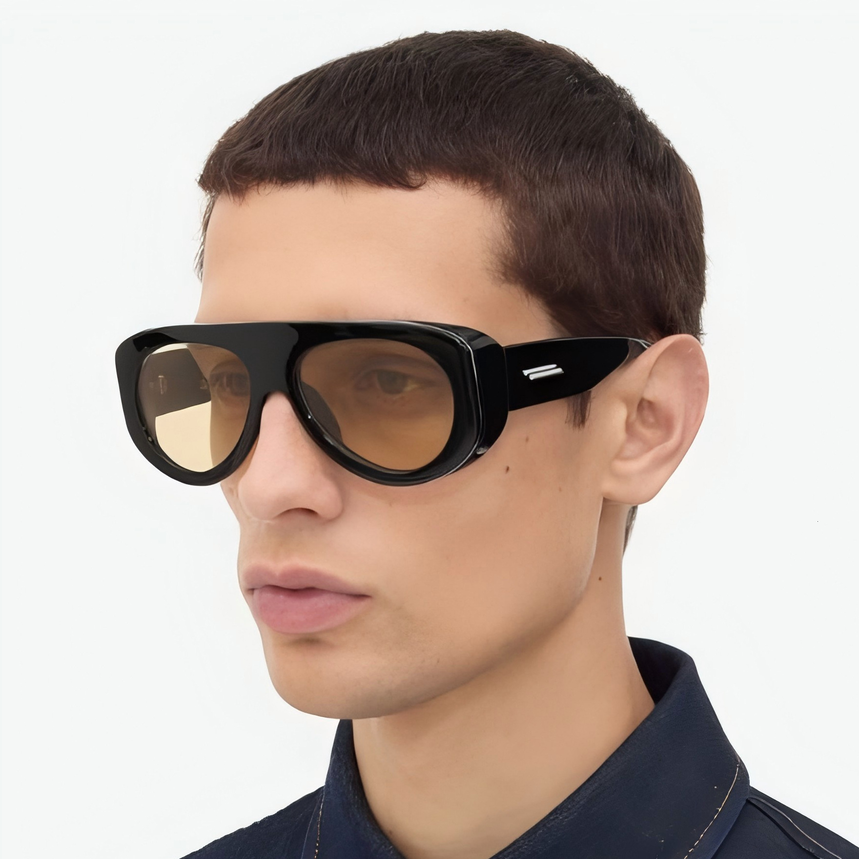 Fashionable Korean-style large-frame new light-luxury aviator sunglasses, similar to Rihanna's style, trendy sunglasses for runway shows