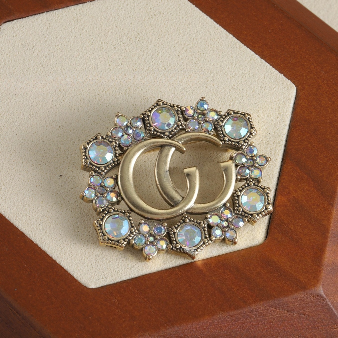 Classic double letter 18K gold brooch designer brooches luxury brooch pin fashion personality men women party gifts