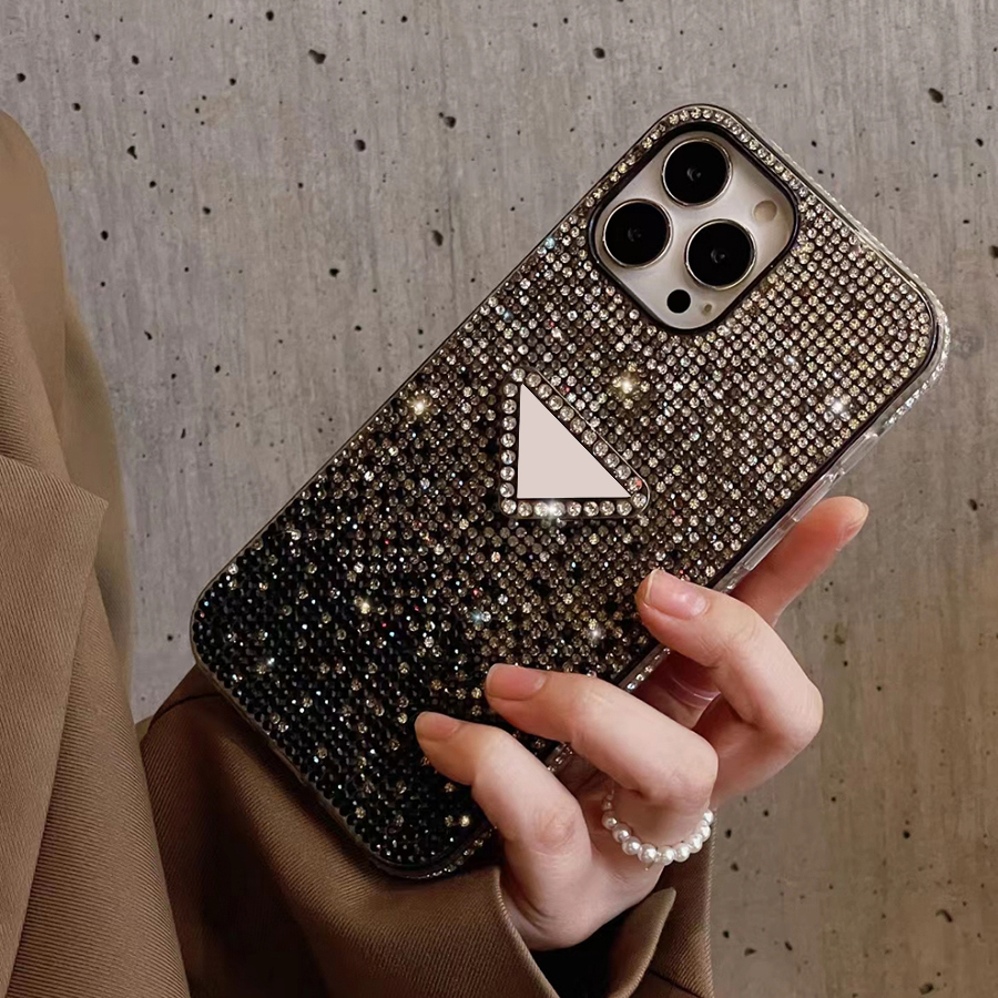 Gradient Rhinestone Luxury Phone Case For Iphone 16 15 14 13 Pro 12 11 Max Metal Triangle Logo 16Promax Phone Case 14Promax For Apple 13Promax Co