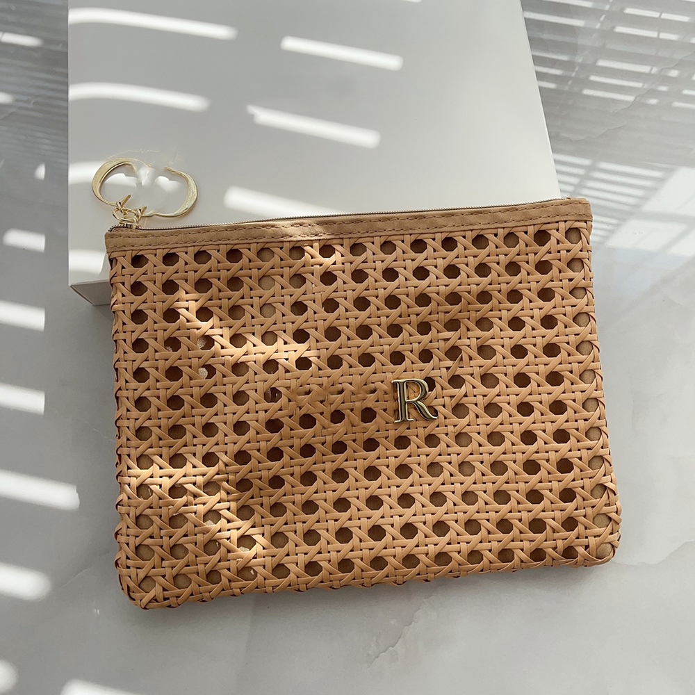 Designer Women Lady Rattan-weaved Zipper Giveaway Bag Classic Cosmetic Beauty Pouch Makeup Organizer Storage Case with VIP Gift Box-image-1104857521