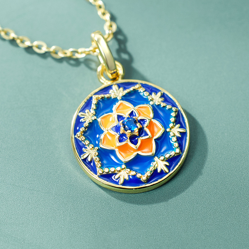 Designer nouvelle collection Chine Dunhuang 925 argent fleur de Lotus pendentif bijoux femmes Premium sentiment élégant nouveau collier chinois c