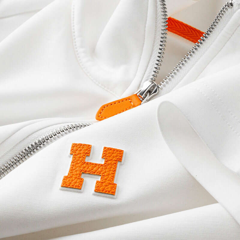 White Half-Zip Stand-Up Collar T-Shirt For Men, New Summer Short-Sleeve With Letter And Leather Accents, High-End Fashion Top