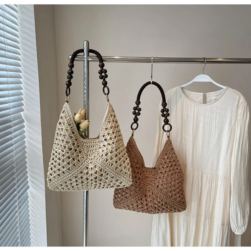 2025 Summer Hollow Out Straw Bags Large Capacity Solid Weaving Shoulder Fashion Beach Vacation Tote 260416BANJIA