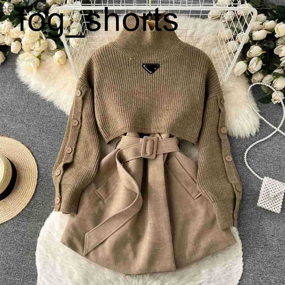 2023 Winter gentle fashion style knitted vest designer sweater temperament dress set Chinas first-class main brand creation