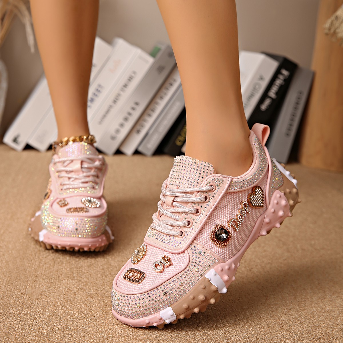Designer Sneakers Full Diamond Luxury Shoes Versatile Thick Sole Water Diamond Casual Skateboard Shoes Shiny Rhinestones Breathable running shoes Za