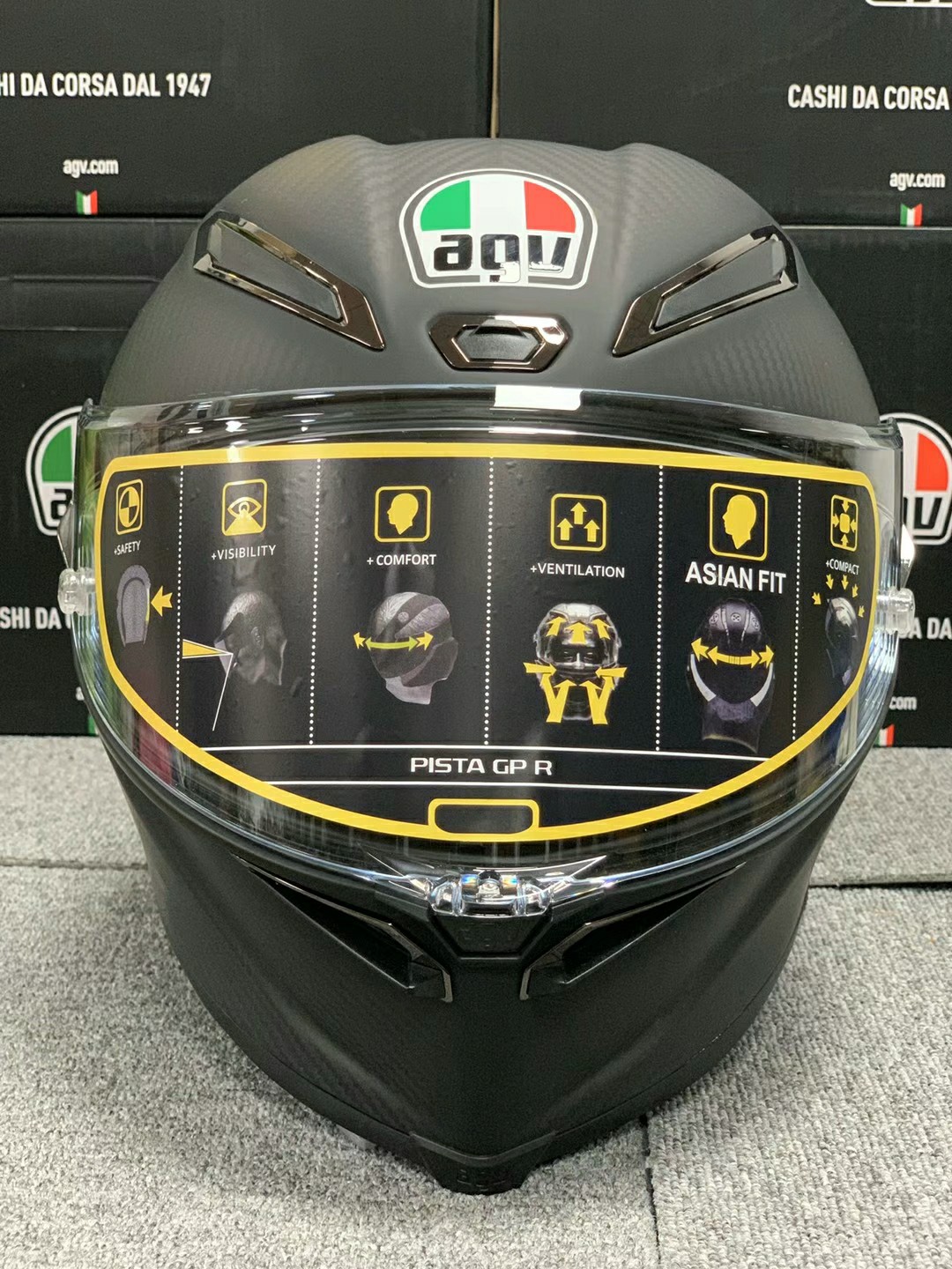 AGV Matte Carbon Fiber Full Face Helmet, Premium Lightweight Racing Helmet, Aerodynamic & DOT/ECE Certified Motorbike Gear for Street Riding