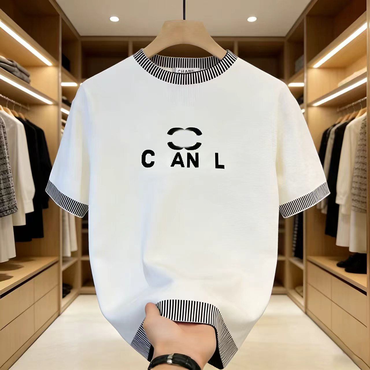 Korean-style alphabet-printed round-neck short-sleeved knitted shirt short length, 2026 new summer crop top