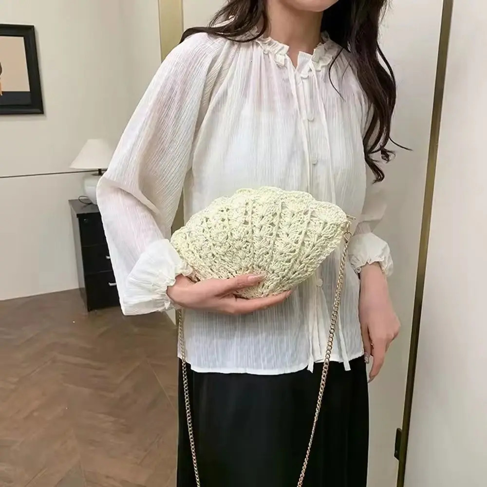 Fanshaped Bohemian Shell Woven Bags Large Capacity Wave Lace Hollow Straw Beach Bag Fashion Funny Purses and Handbags 260416BANJIA