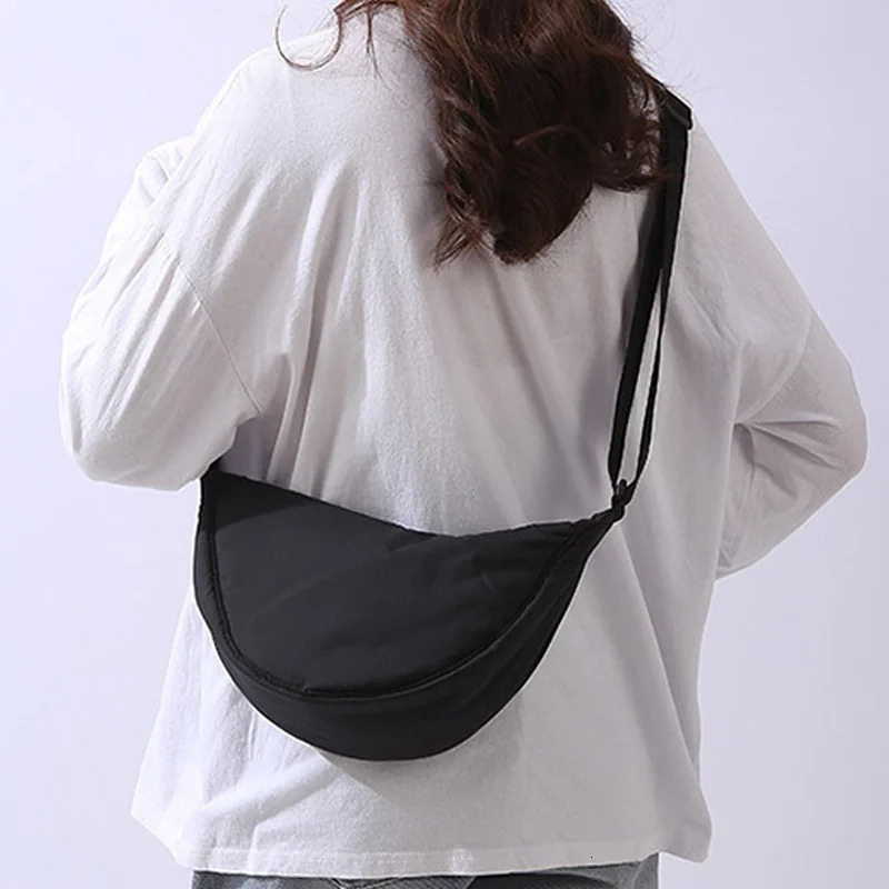 Solid Color Womens Portable Shoulder Bag Simple Female Nylon Cloth Padded Crossbody Bags Travel Purse Handbags Messenger 260416BJ