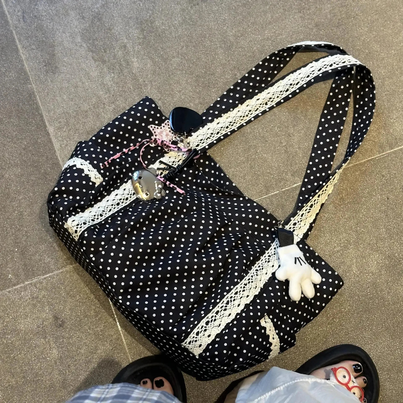 Korean Polka Dot Shoulder Bag For Women Retro Fashion Large Capacity Tote Literary Work Commute Versatile Canvas Handbag 260416BJ