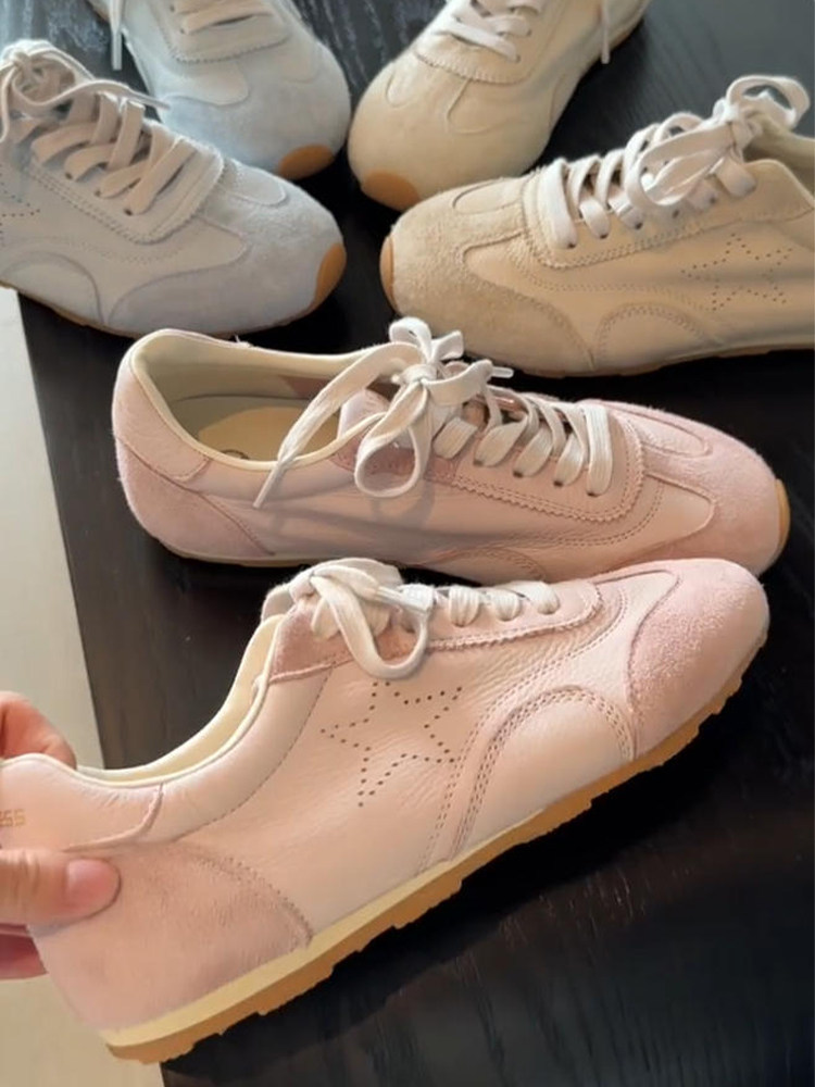 2026 new hot selling women's retro solid color suede patch casual sports low top walking shoes