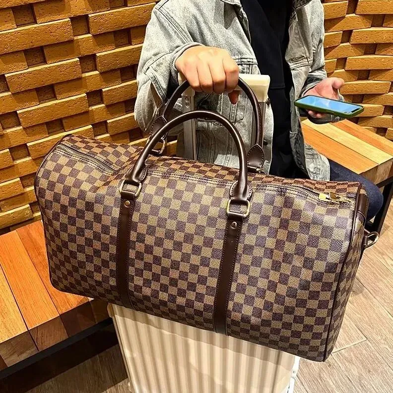 2025 Top Quality New Men Duffle Bag Women Travel Bags Hand Luggage Travel Bags Men Pu Leather Handbags Large CrossBody Bags Totes Purse Bag 55cm-image-912471375