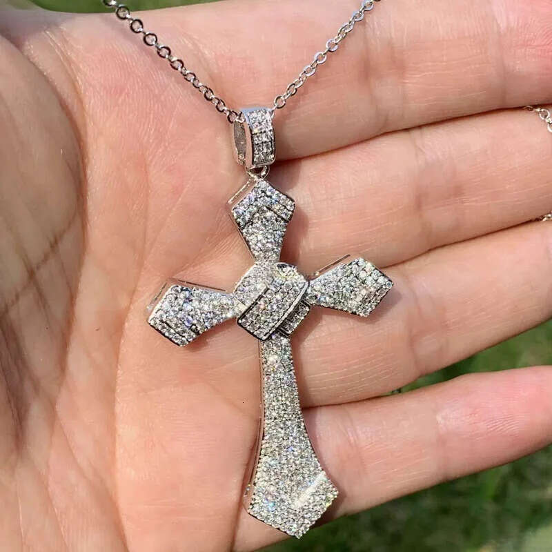 Hip Hop Stunning New Arrival Top Selling Jewelry Sterling Sier Pave White 5A Ice with VVS moissanite Gemstones Party Cross Pendant Women Necklace aa